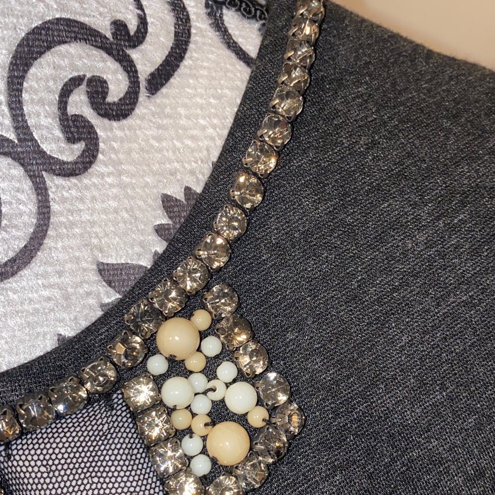 3/$45 Cabi The Glitz Sleeveless Top Embellished Neckline Size 4 Style #508 - Picture 7 of 15